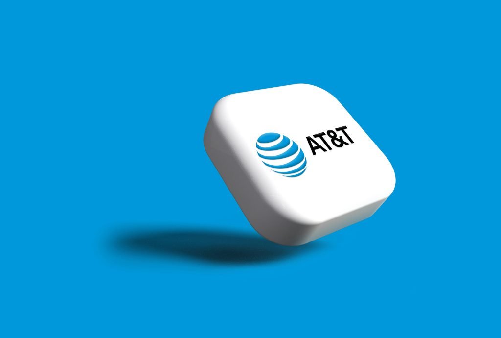 AT&T says satellite D2D will complement mobile networks